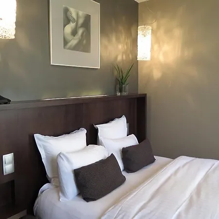 Louix Champs Elysees