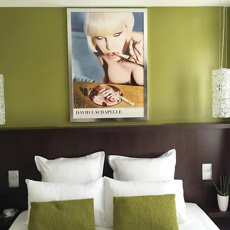 Louix Champs Elysees Lägenhetshotell *