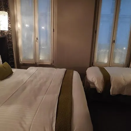 Louix Champs Elysees Apart Otel